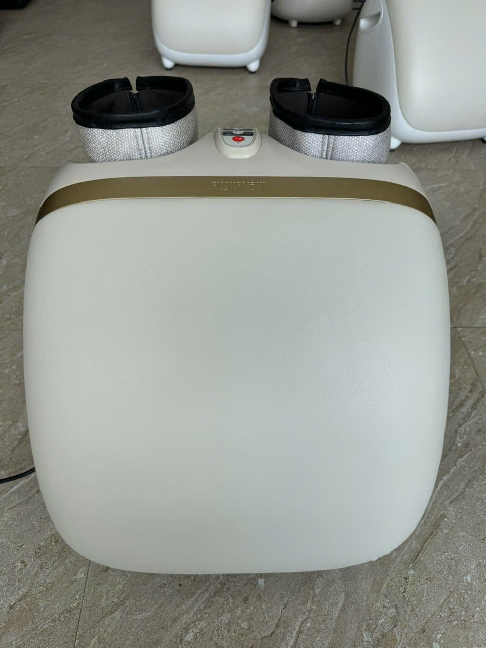 Máy massage chân Fujiiryoki KC-210