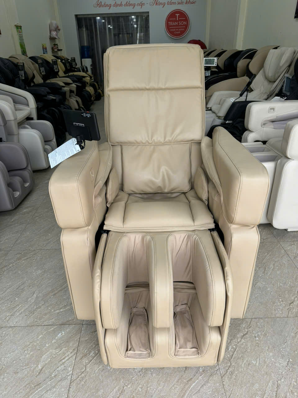 Ghế massage Panasonic EP-MAL1 vàng be – Ghế massage cao cấp Real Pro AI